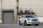 GMC Acadia Denali 2012 года